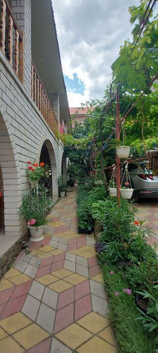 Гостиница Идиллия Судак Стандартный четырехместный номер-1